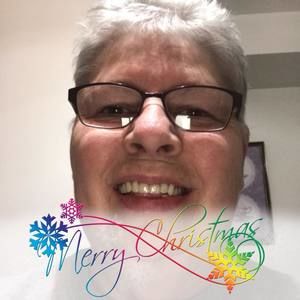 Meet your Posher, Becky